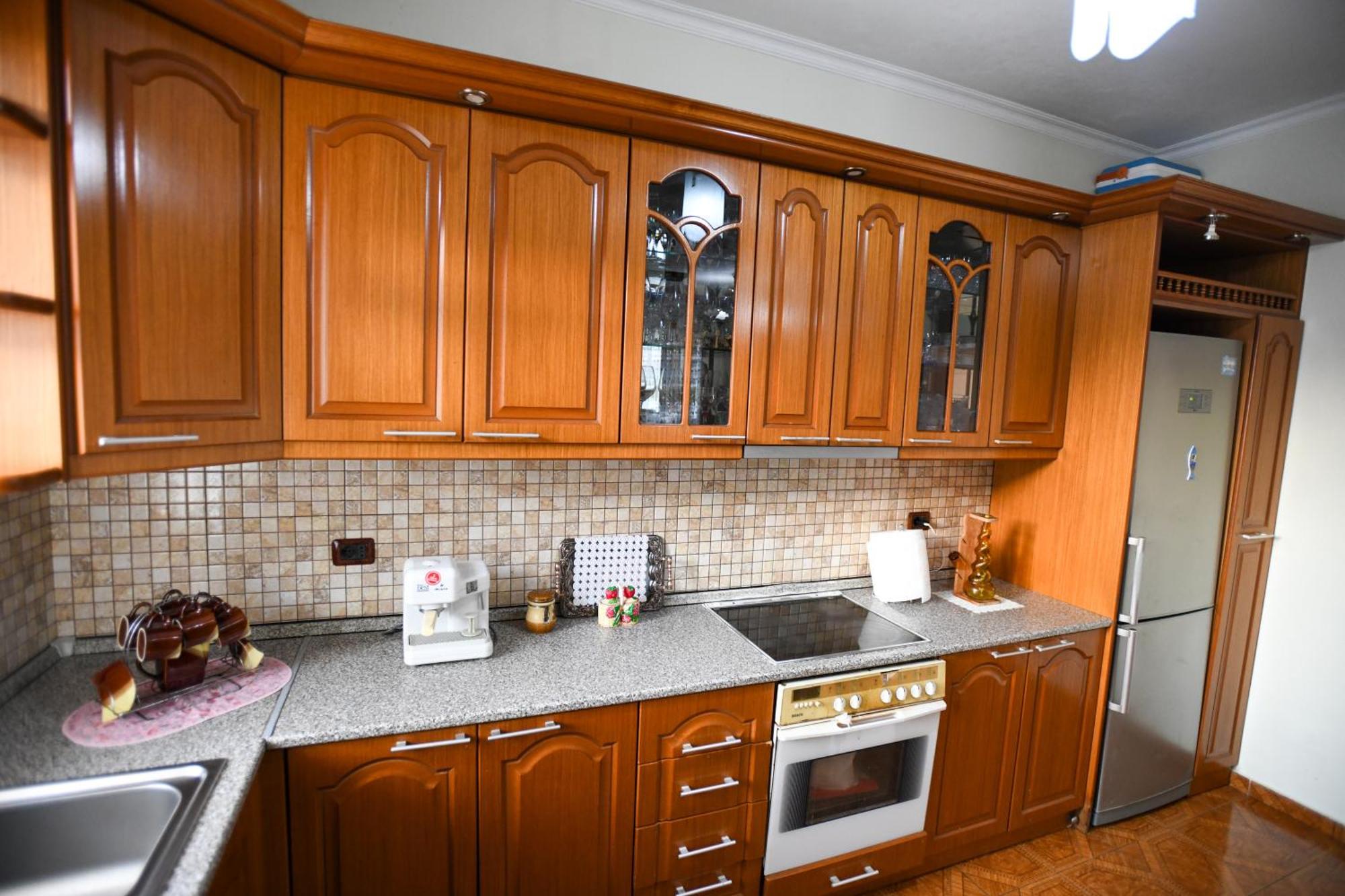 Apartment Darlin Berat Luaran gambar